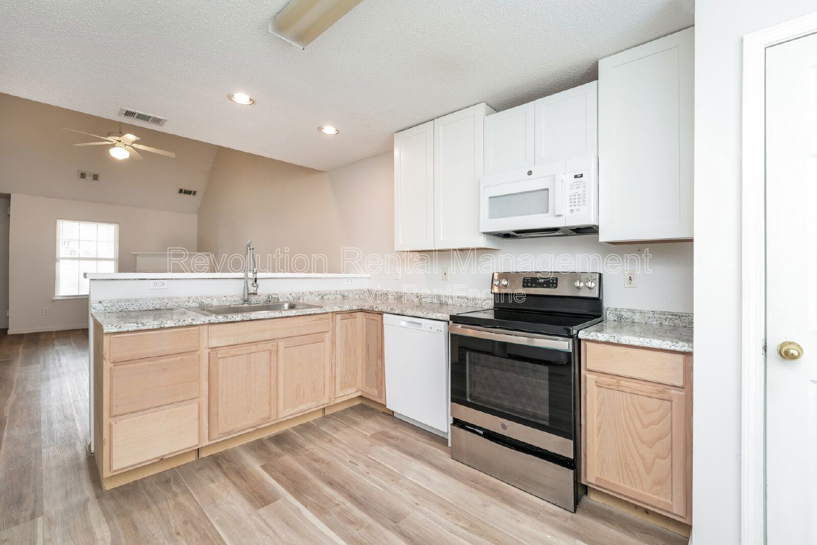 Lovely 3 bed 2.5 bath in Covington! property image