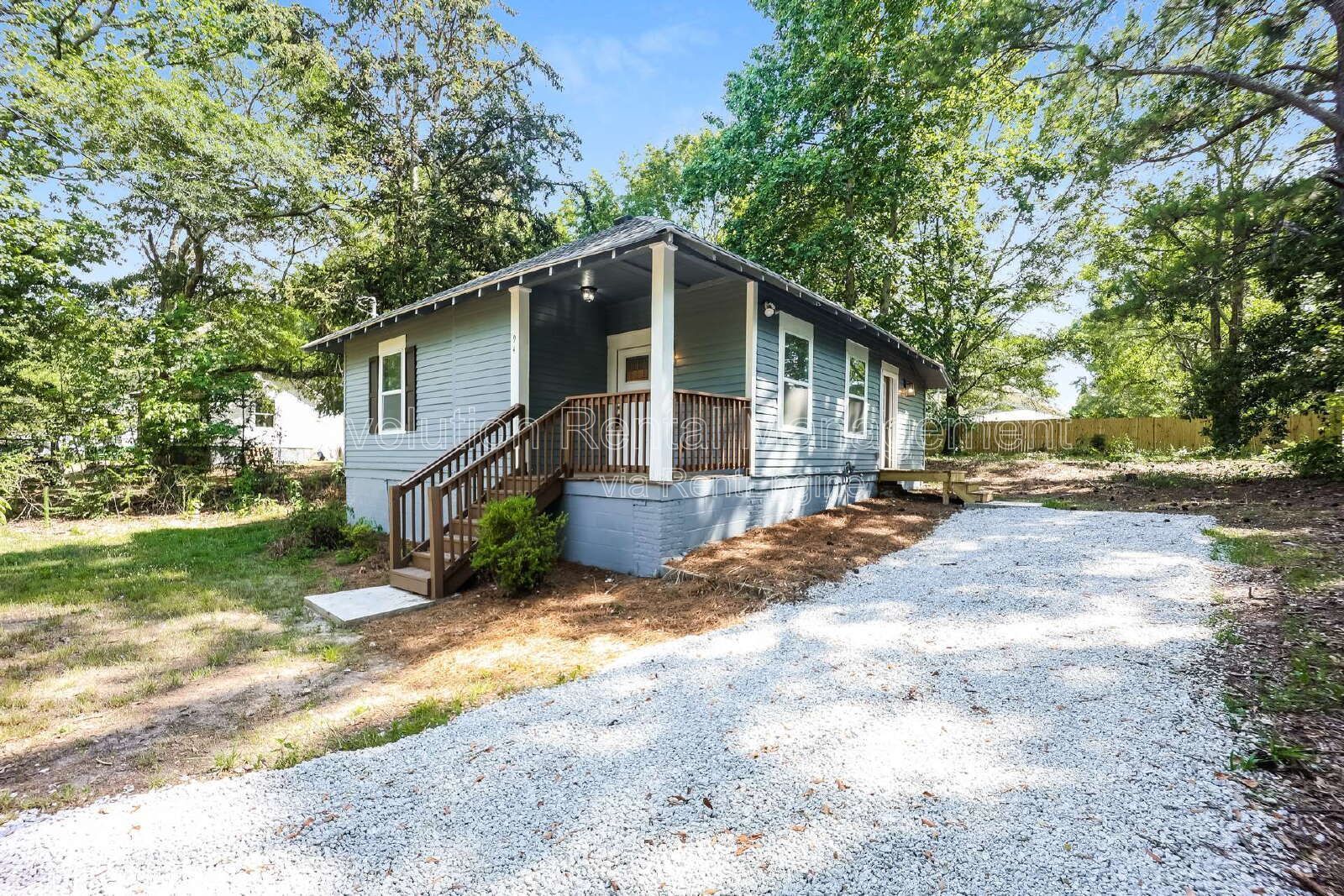 Charming 2-Bedroom Retreat in Newnan – Cozy Comfort at 94 Arnco 2nd St! property image