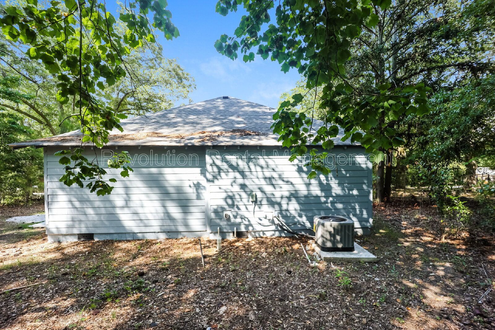 Charming 2-Bedroom Retreat in Newnan – Cozy Comfort at 94 Arnco 2nd St! property image