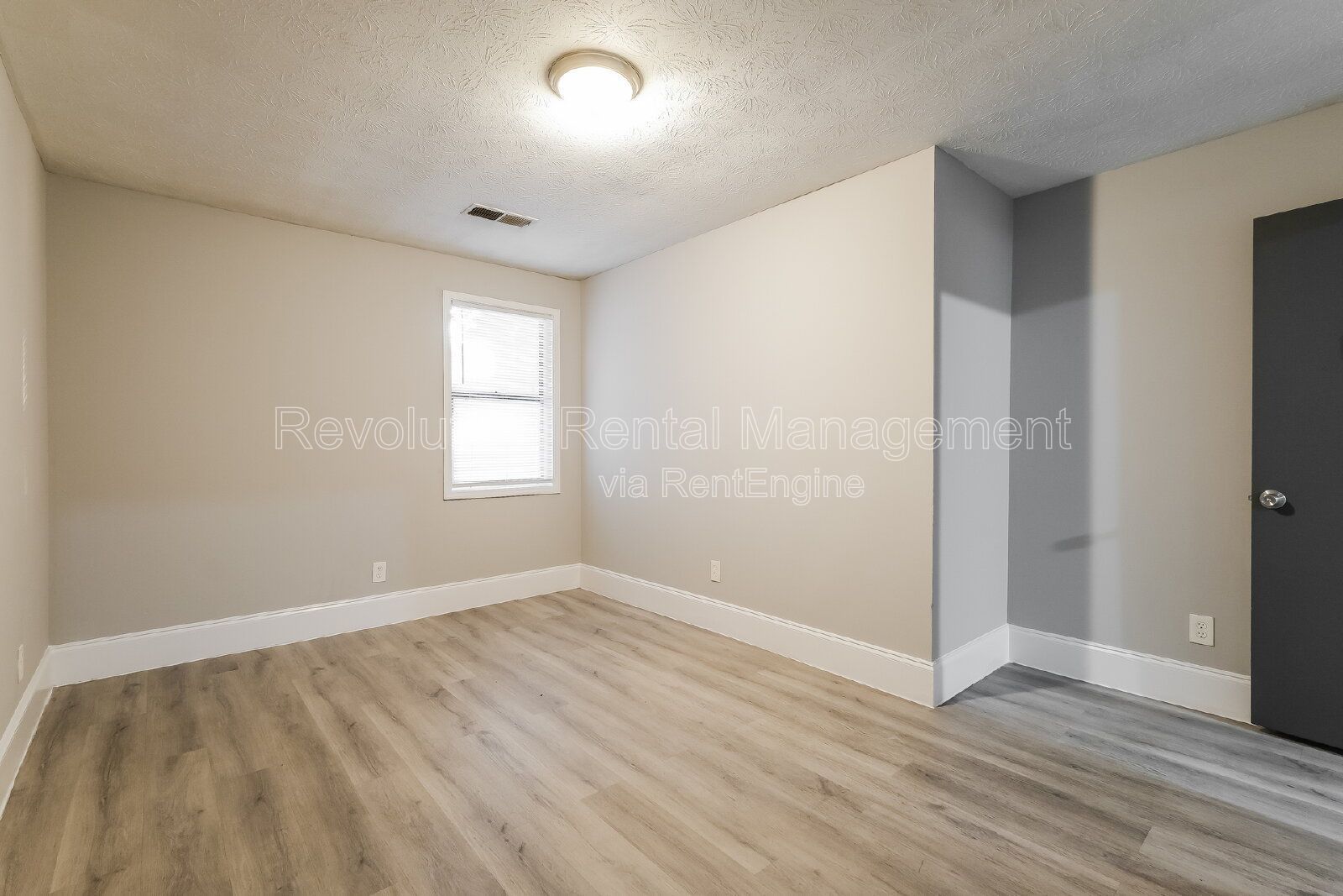 Charming One-Story Duplex in Conyers - 2BR/1BA with Fenced Yard Near Major Highways property image