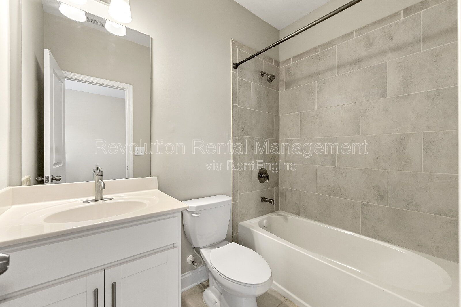 Stunning 2492 Sq Ft New Construction Home in Hedges Park - Built 2021 property image