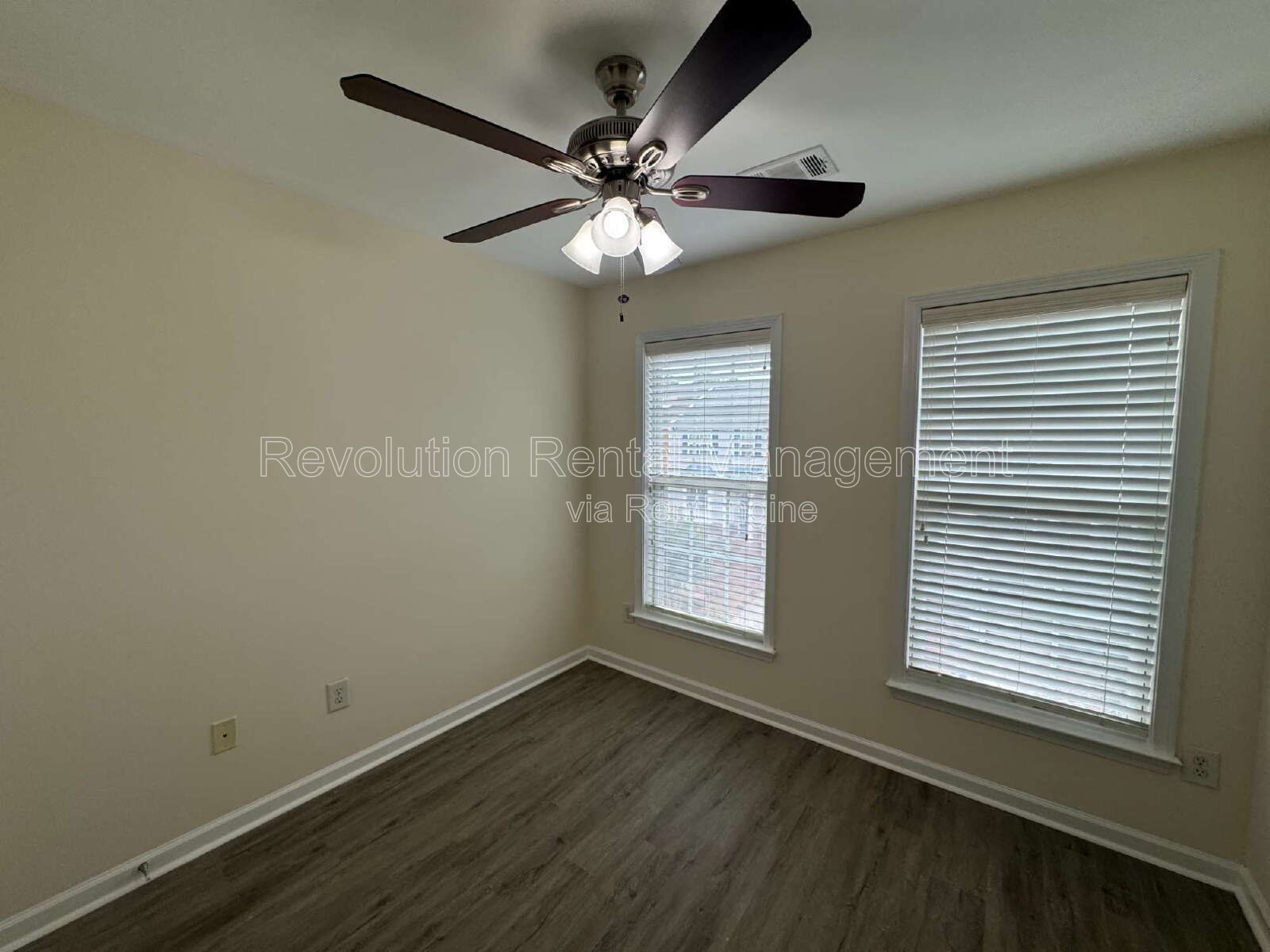 3-Bed, 3-Floor Townhouse with Hardwood Floors & Garage in Alpharetta's Whittington Community property image