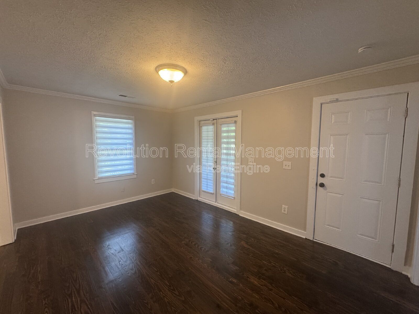 Charming 1948 Bungalow on Chattahoochee Street | Hardwood Floors, Deck & Porch in Roswell, GA property image