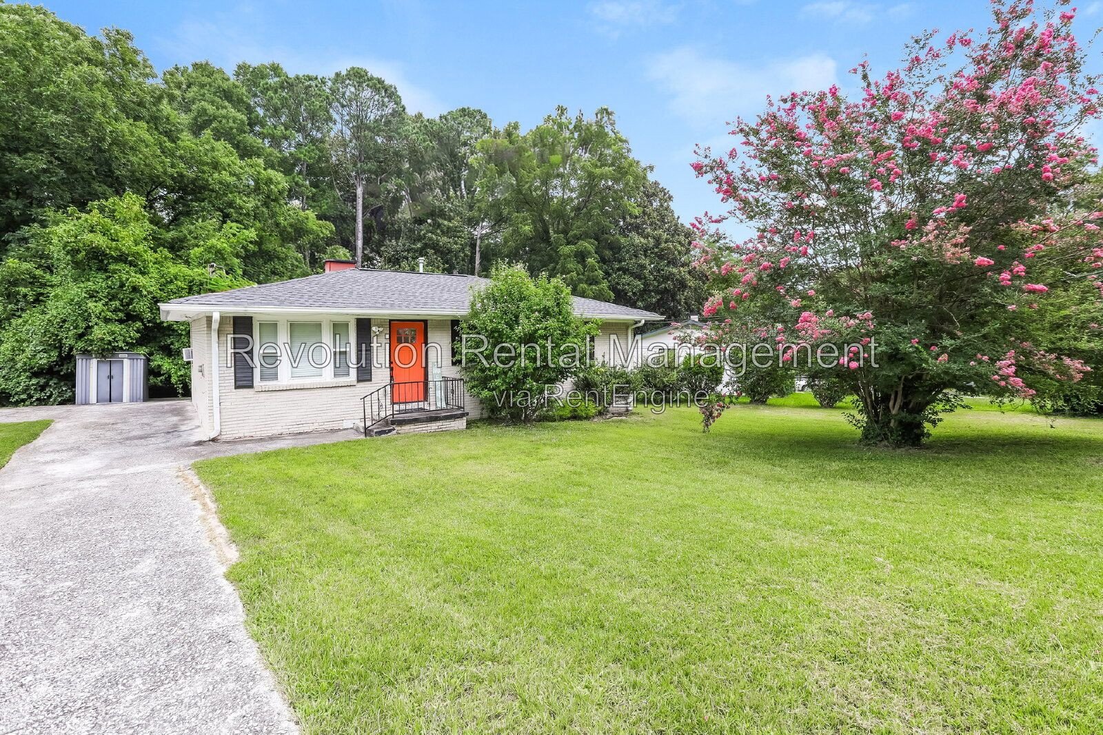 3-Bed, 2-Bath Ranch Home with Hardwood Floors & Deck in Atlanta, GA 30331 property image