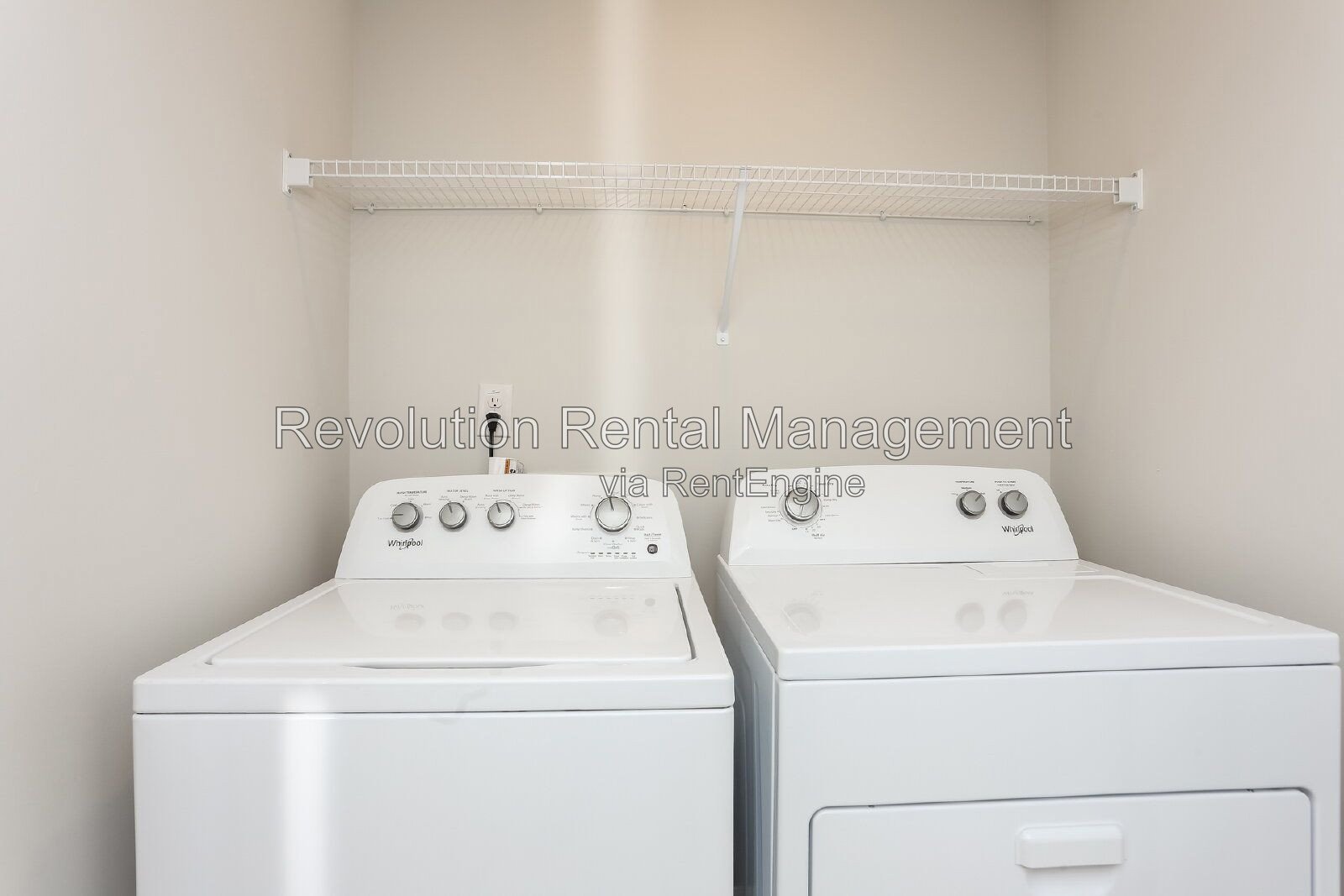 2023-Built Townhouse in Monticello | Garage, Hardwood Floors & Patio | Minutes to I-75 & I-285 property image