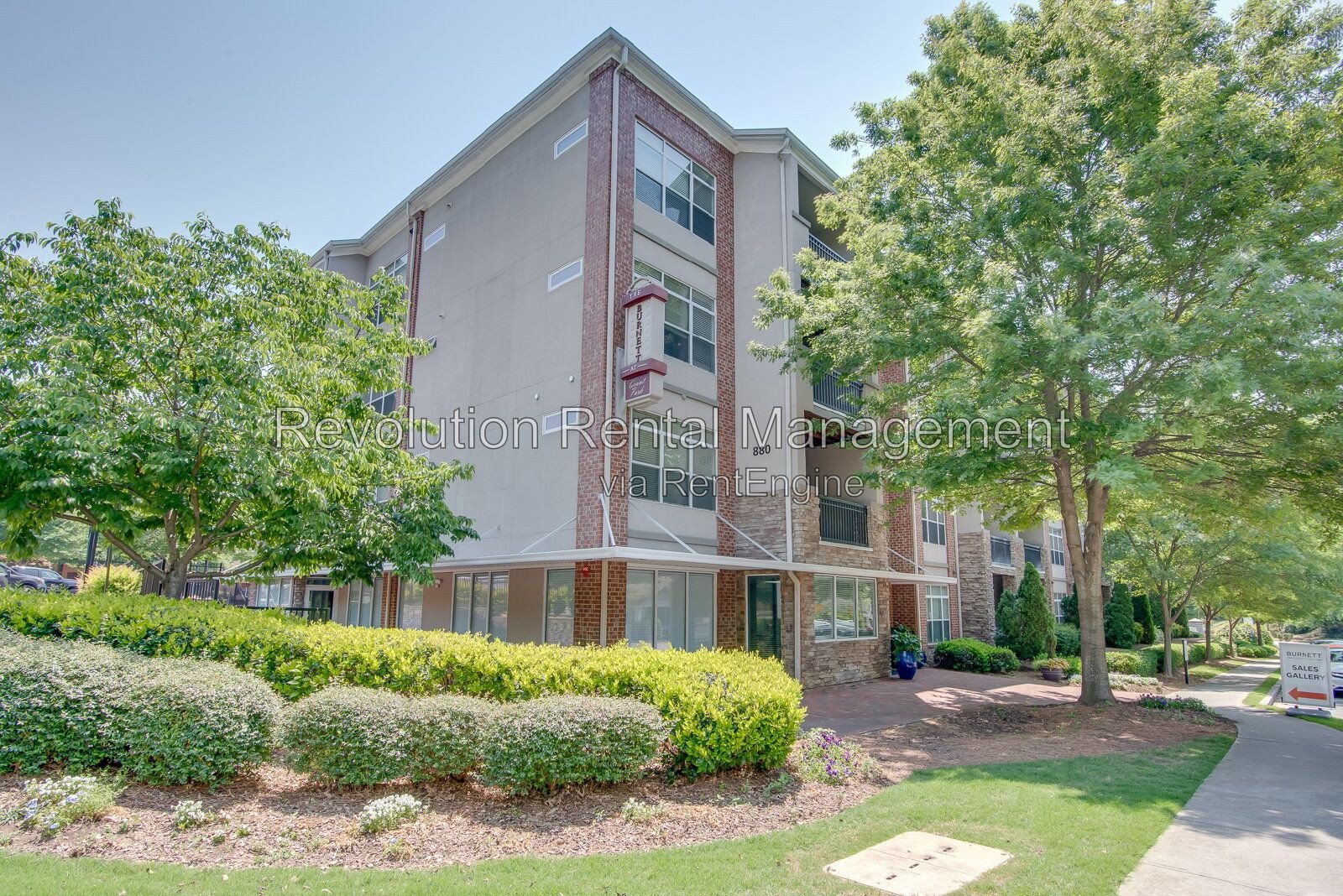 Discover comfortable in-town living at 840 United Ave SE, Unit 304, in Atlanta’s 30312. property image
