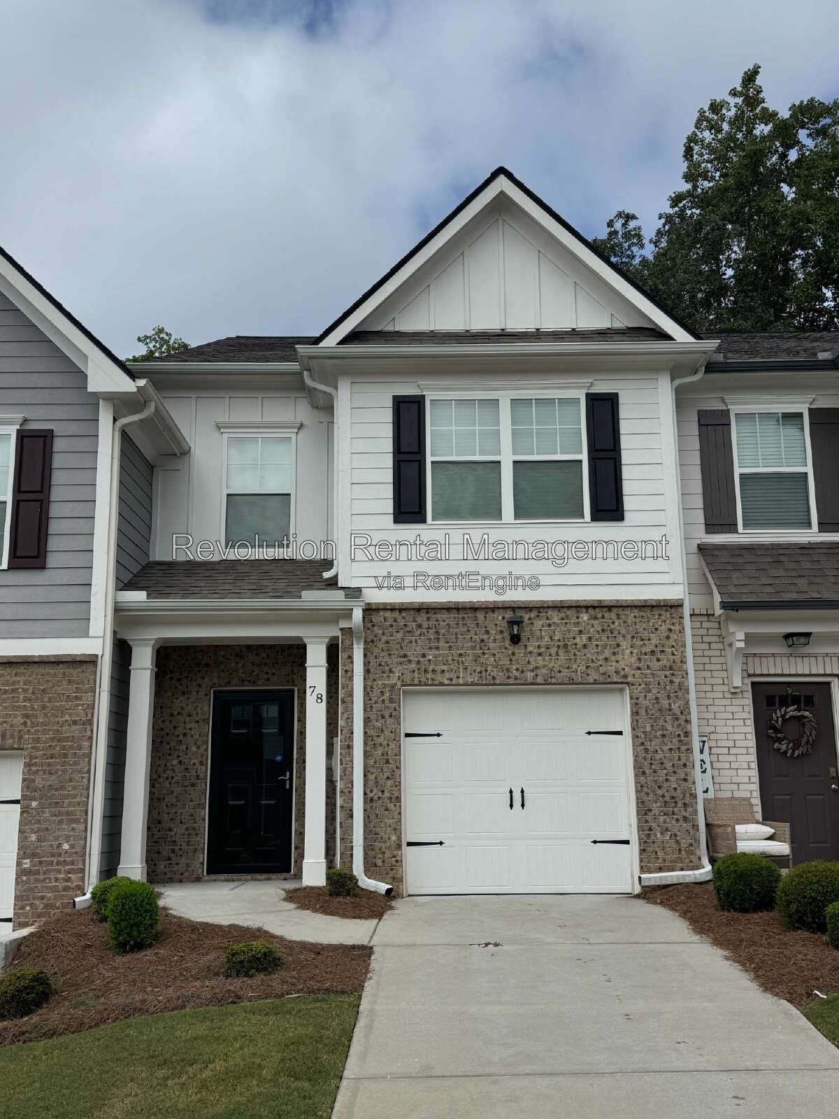 2020-Built Townhouse in Newnan | Garage, Fireplace & Lawn Care Included property image