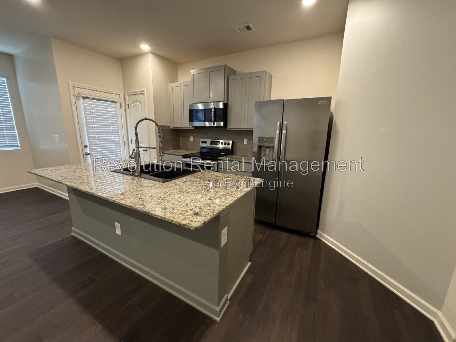 2020-Built Townhouse in Newnan | Garage, Fireplace & Lawn Care Included property image