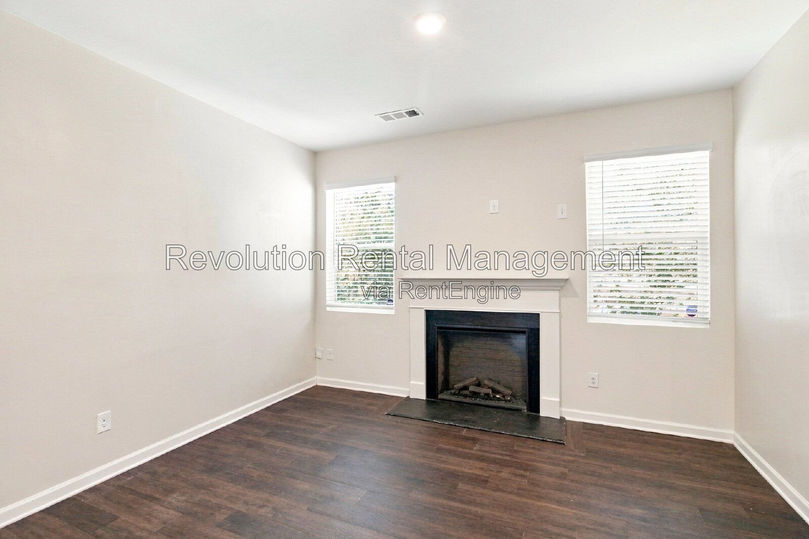 2020-Built Townhouse in Newnan | Garage, Fireplace & Lawn Care Included property image