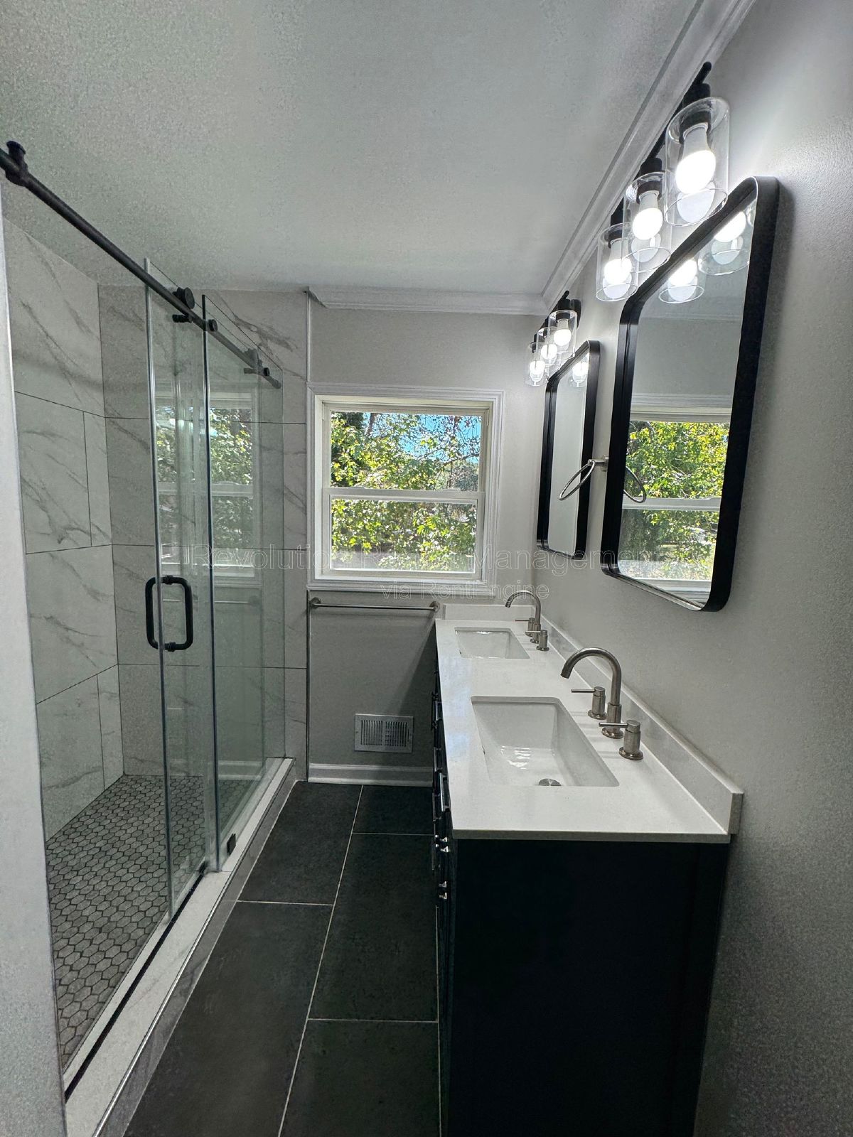 3702 Chesapeake way property image