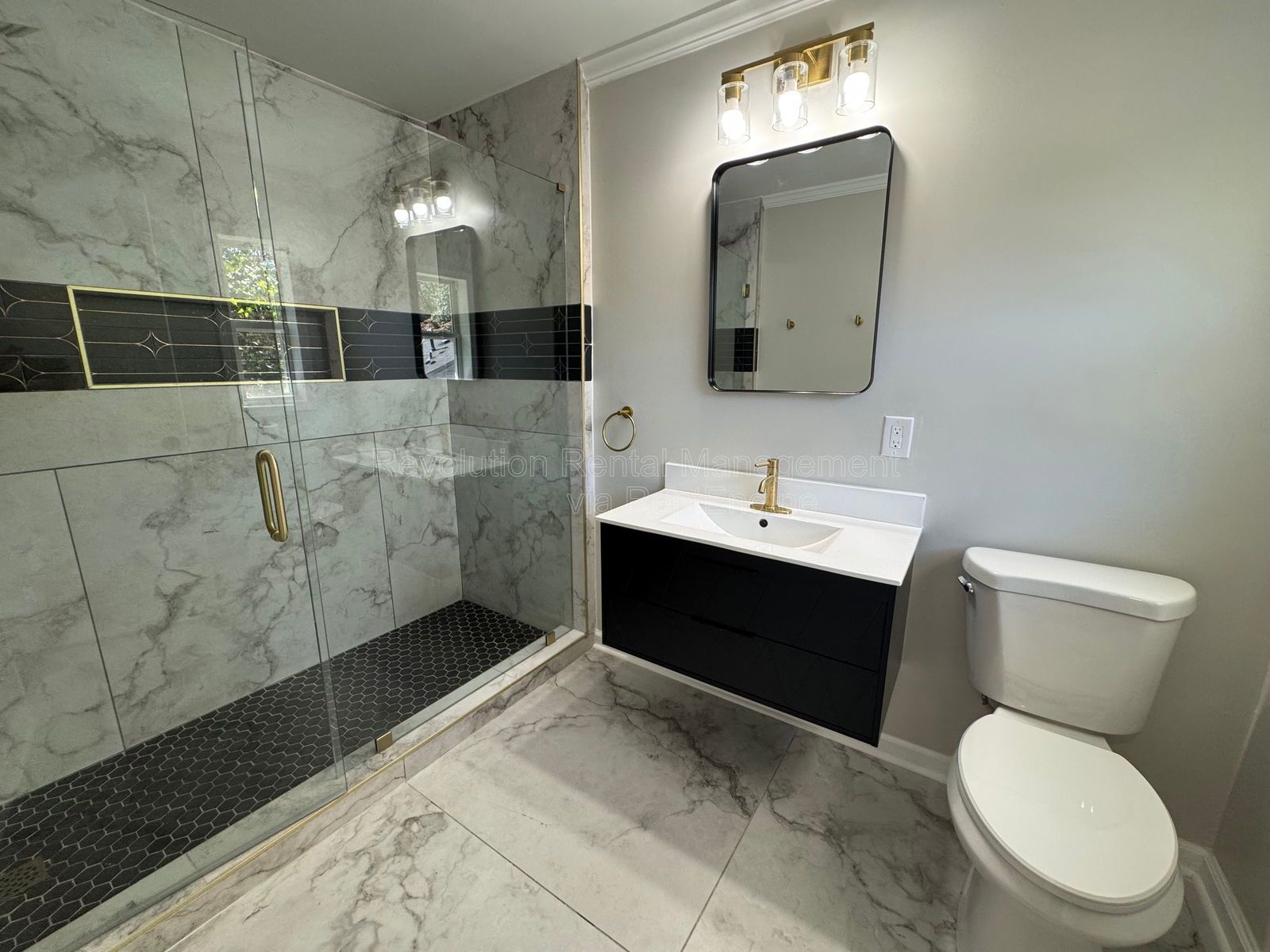 3702 Chesapeake way property image