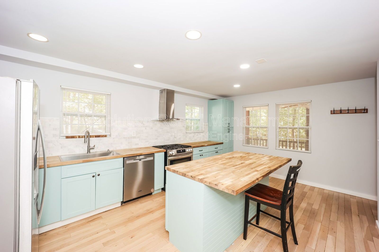 202 Fenner Rd property image