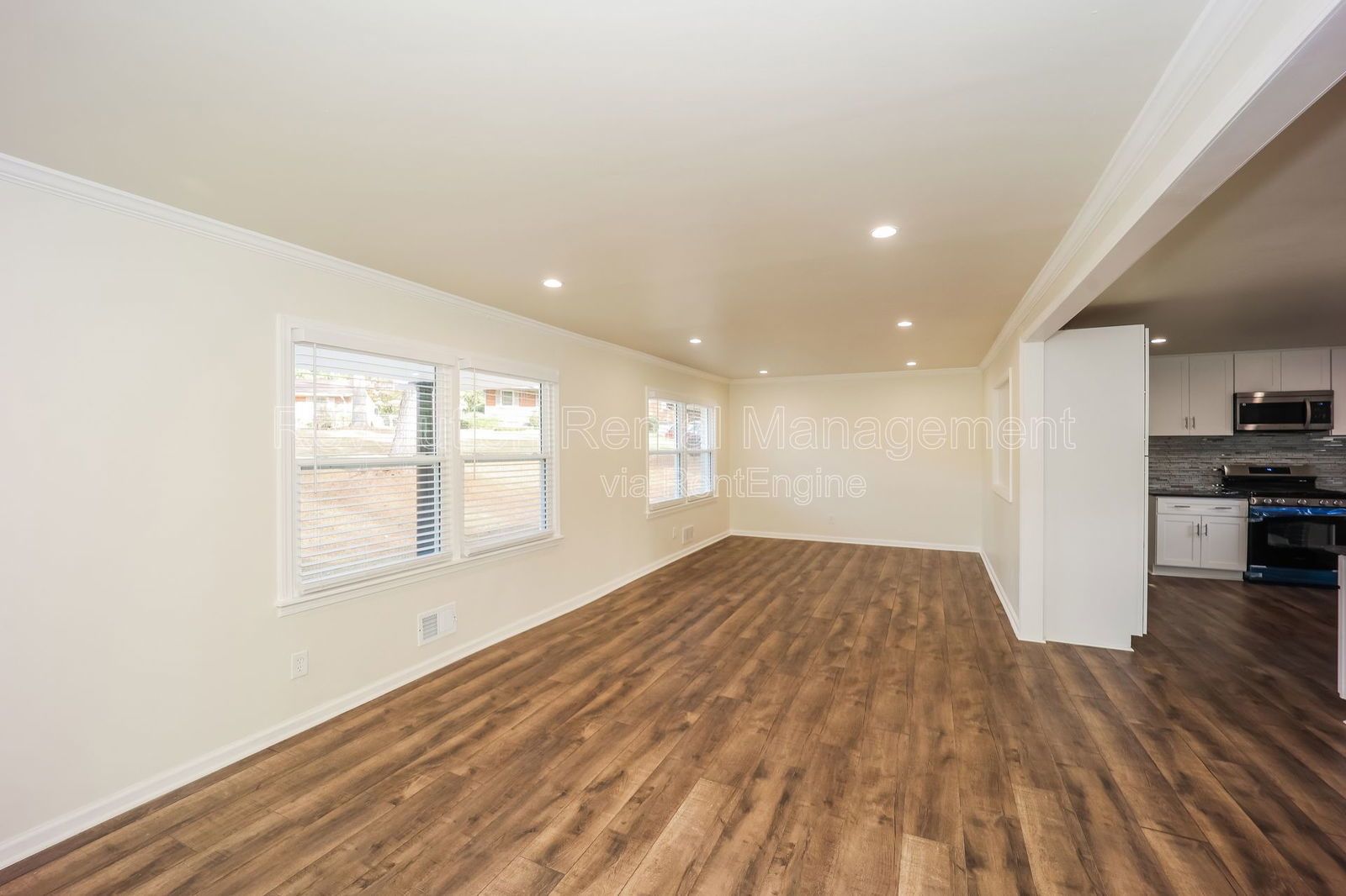 3702 Chesapeake way property image