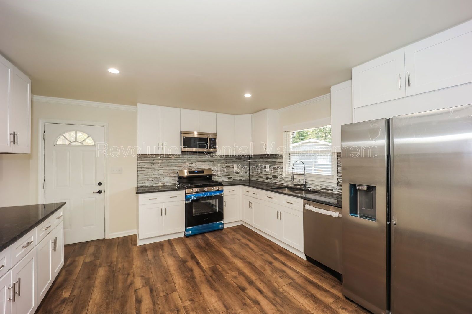 3702 Chesapeake way property image