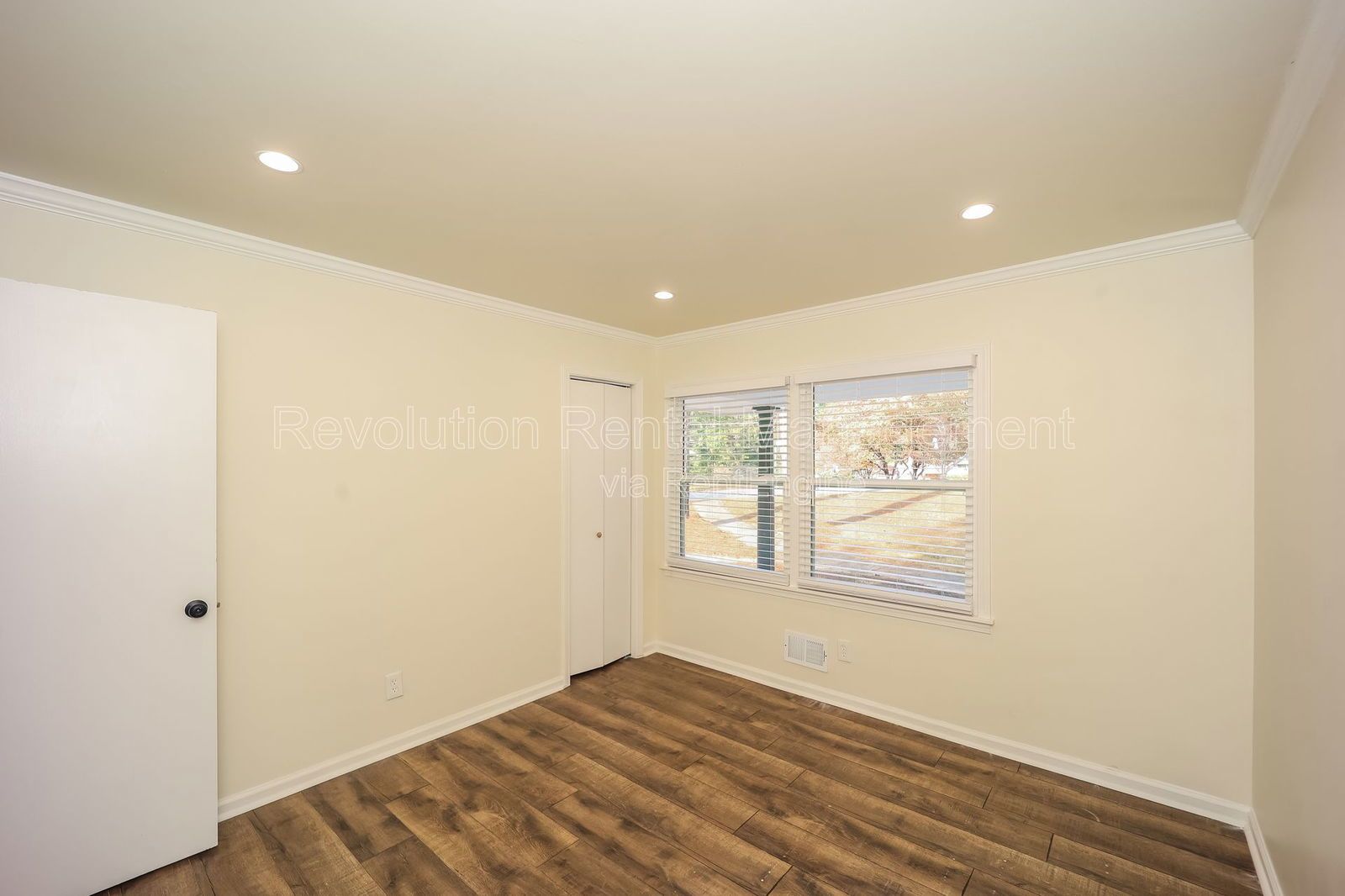 3702 Chesapeake way property image