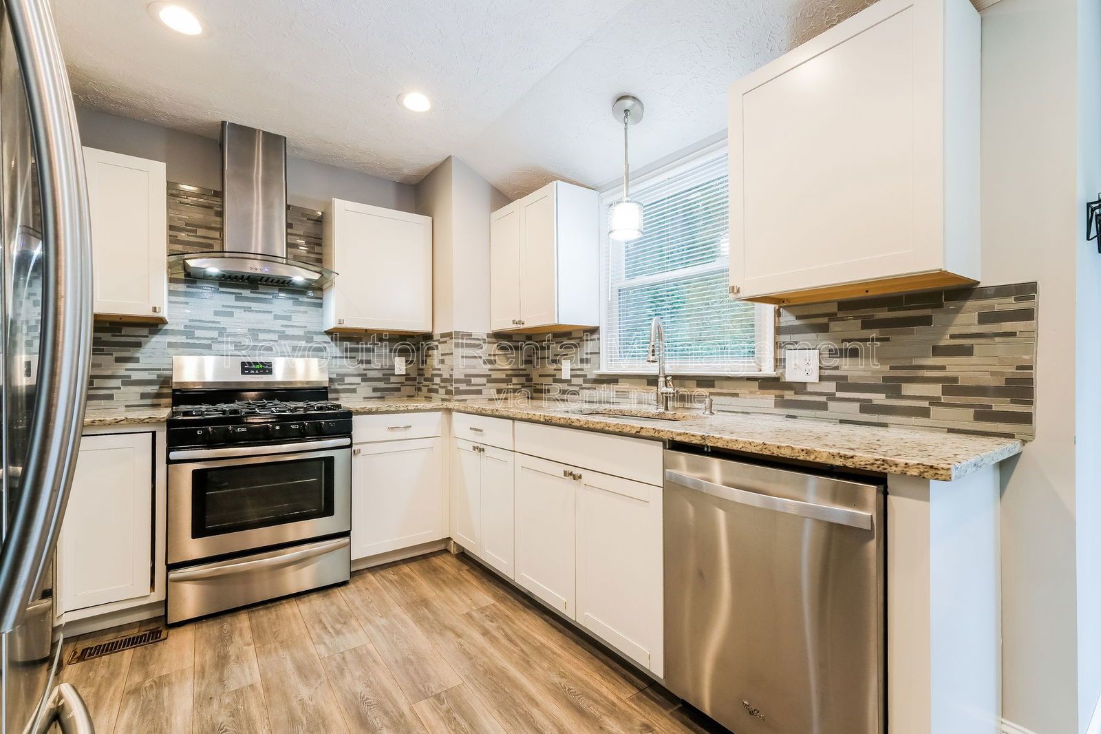 1027 Mandalay Ct SW property image