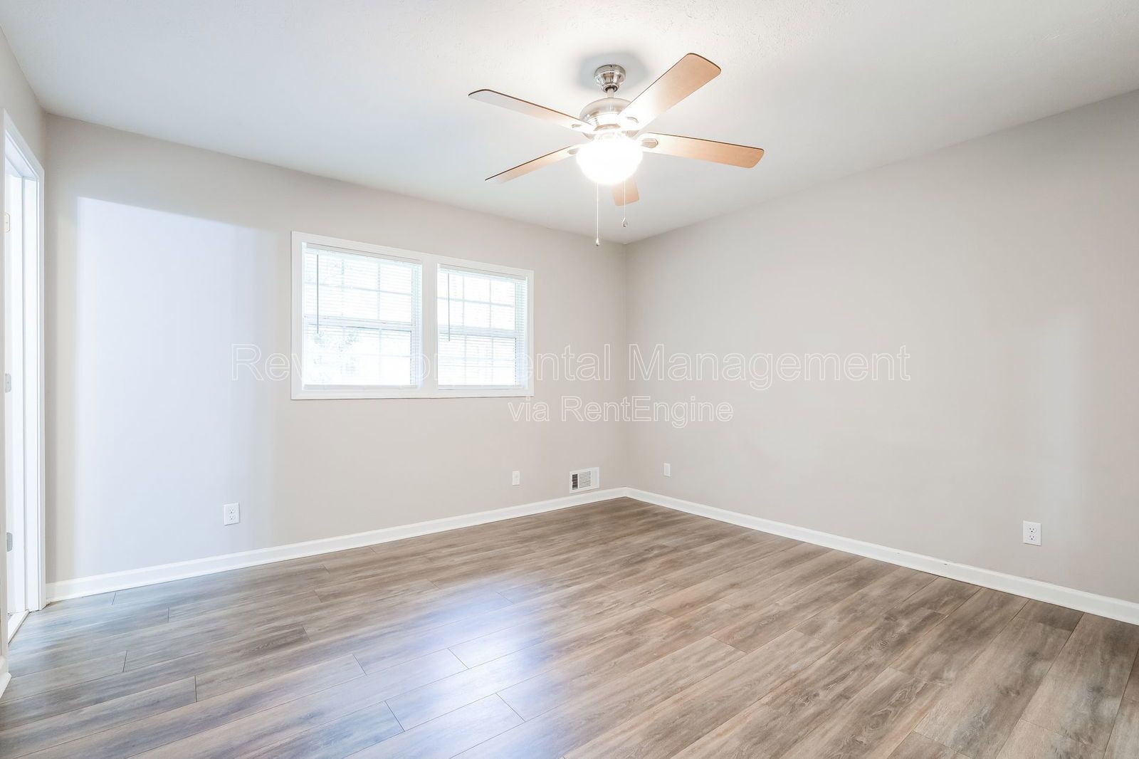 1027 Mandalay Ct SW property image