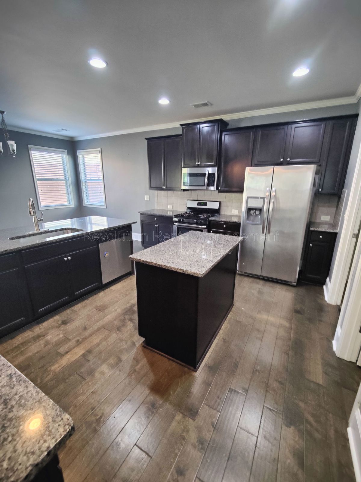 823 Python Drive property image