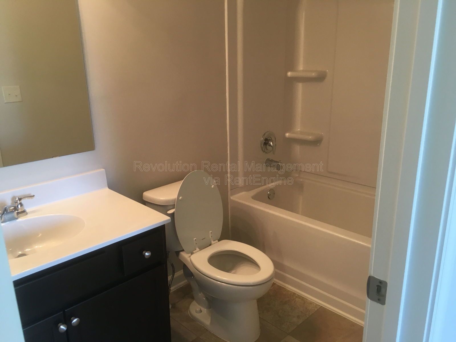 823 Python Drive property image