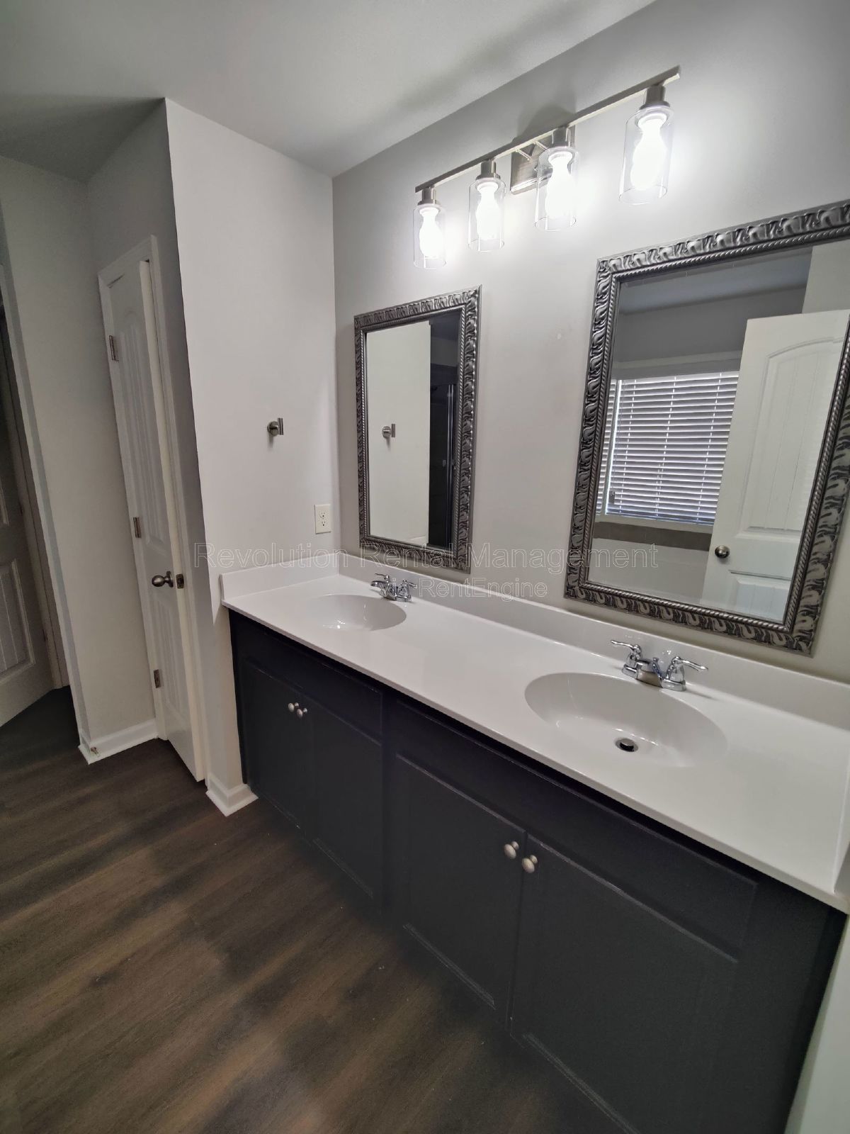 823 Python Drive property image