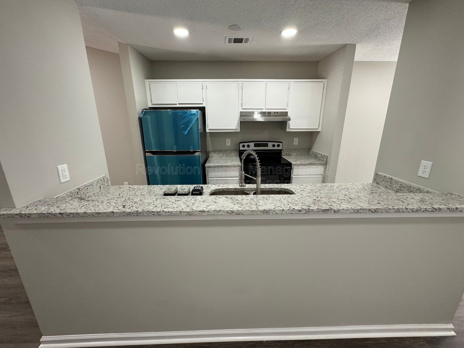 Unit B property image