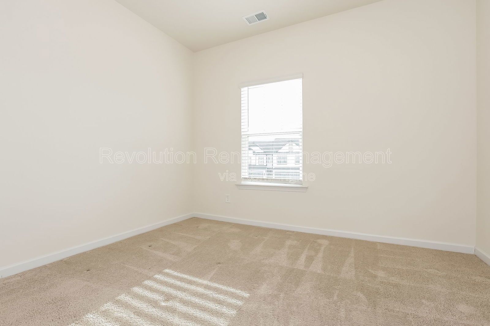 36 Felton Walk property image