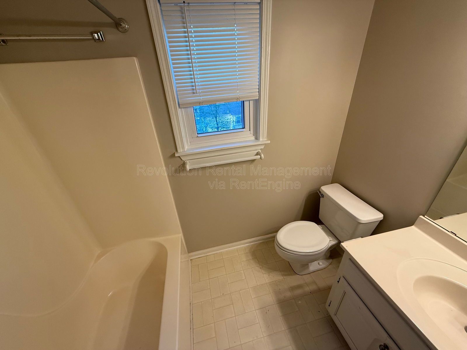 1679 Hickory wood Ct property image