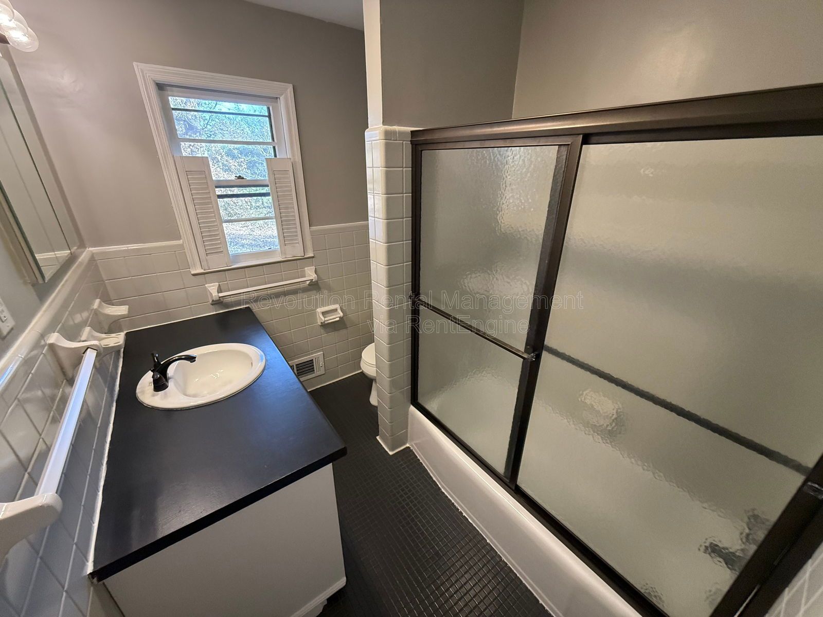 24 Chestnut Dr property image