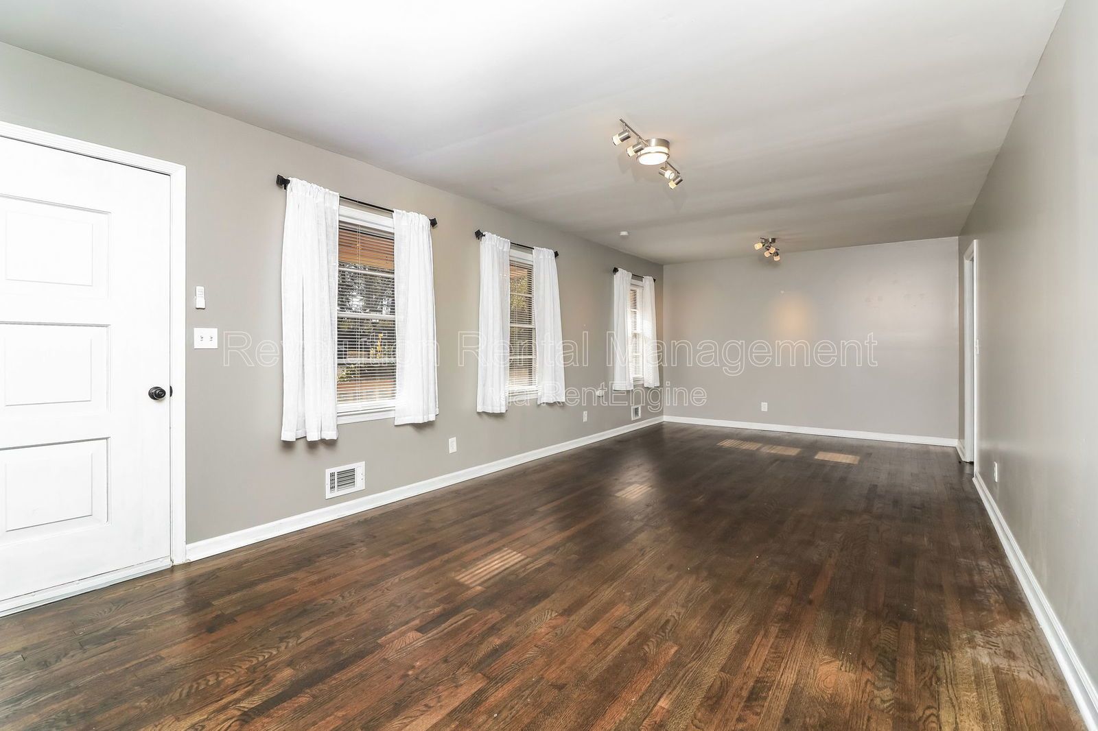 24 Chestnut Dr property image