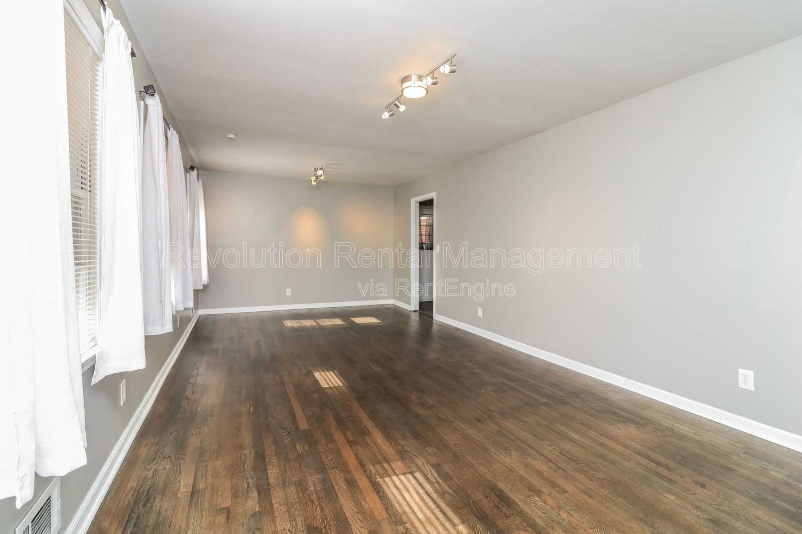 24 Chestnut Dr property image