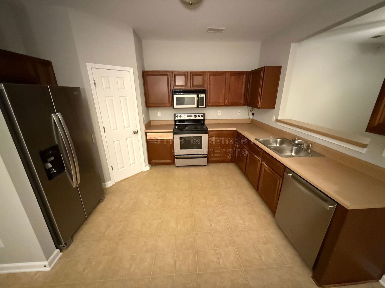 2396 Camden Oak Way property image