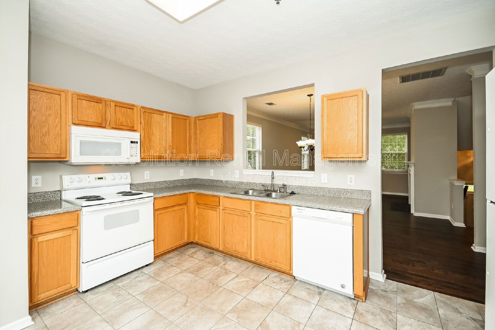 Beautiful 4 Bedroom, 3 Bath Home for Rent in Woodstock property image