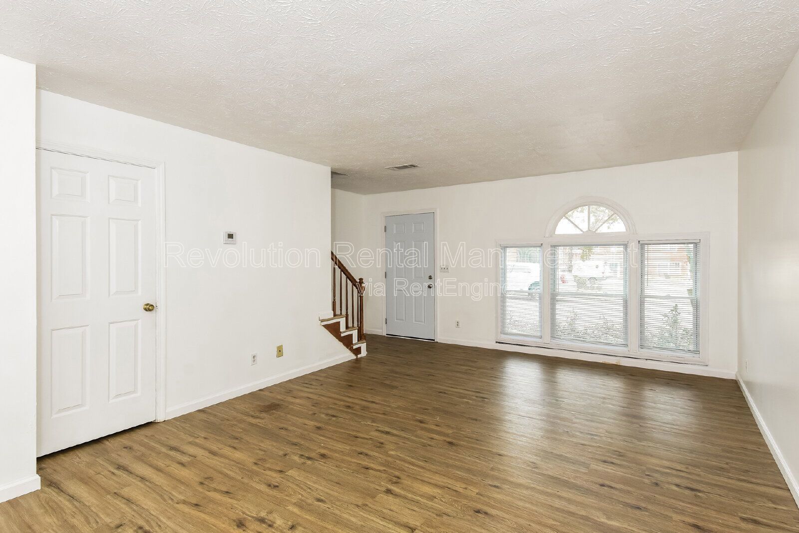 Charming 2 bdrm 3 bath in Norcross! property image