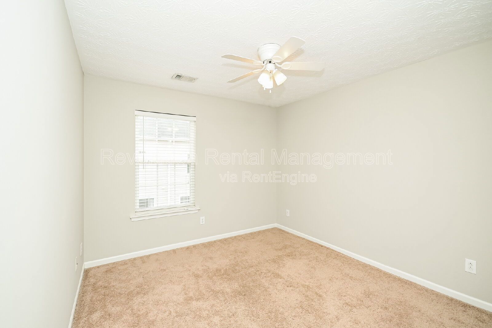 Beautiful 4 Bedroom, 3 Bath Home for Rent in Woodstock property image