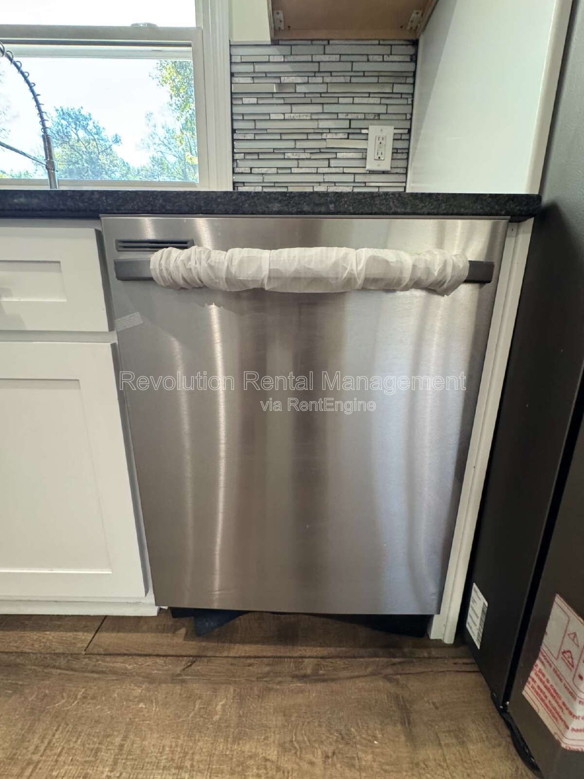 Updated 3-Bedroom Home with Finished Basement in East Point property image