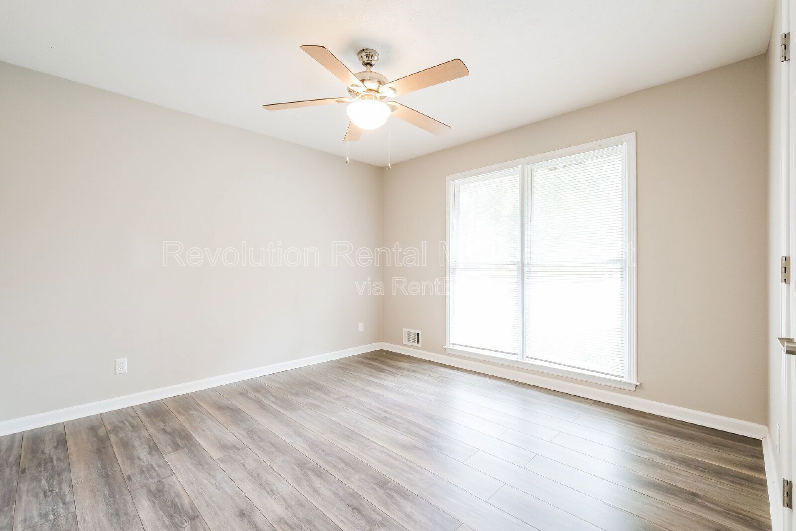 Charming 3-Bedroom Home with Spacious Living and Outdoor Retreat property image